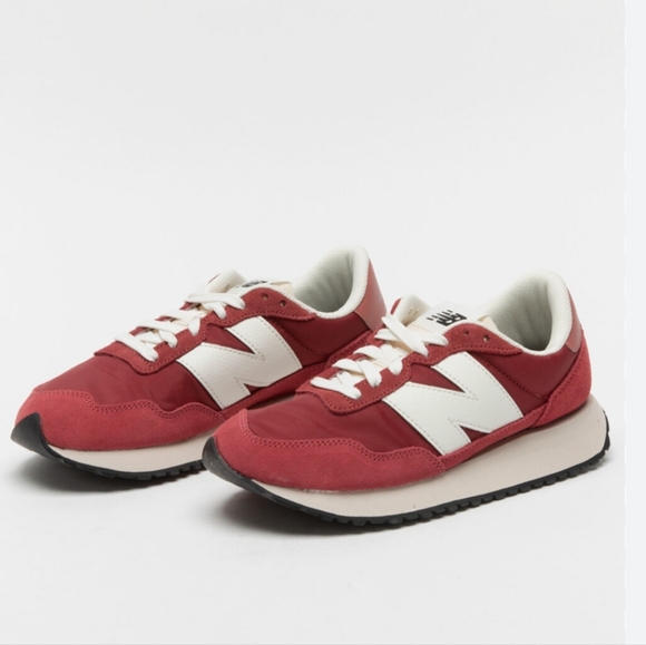 Women's New Balance 237 Sneakers - Picture 5 of 13